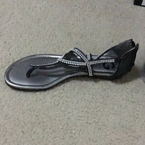 Guess silver flip flop flats